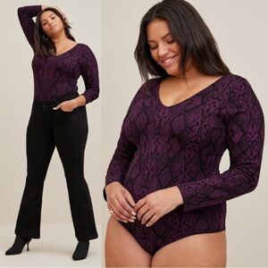 Torrid Foxy Double V-Neck Long Sleeve Bodysuit Black Snake 4X